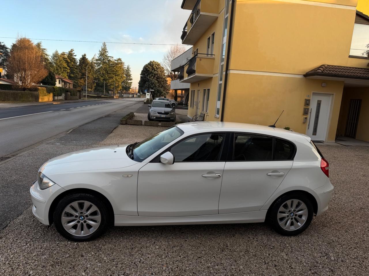 Bmw 116D 2.0 116CV 5 porte OK Neopatentati