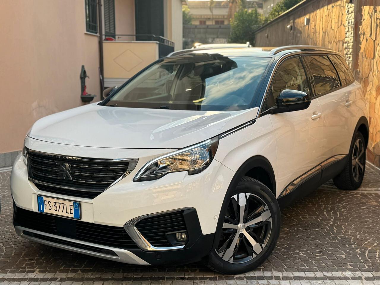 Peugeot 5008 BlueHDi 130 S&S Allure