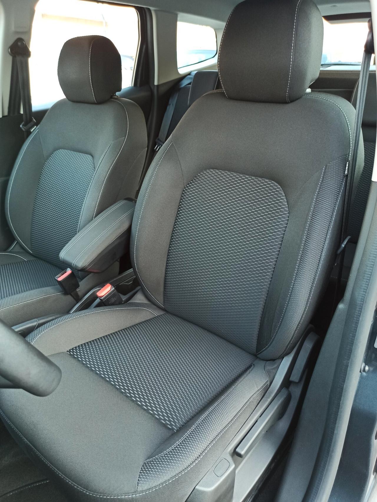 Dacia Duster 1.0 TCe 100 CV ECO-GPL 4x2 15th Anniversary