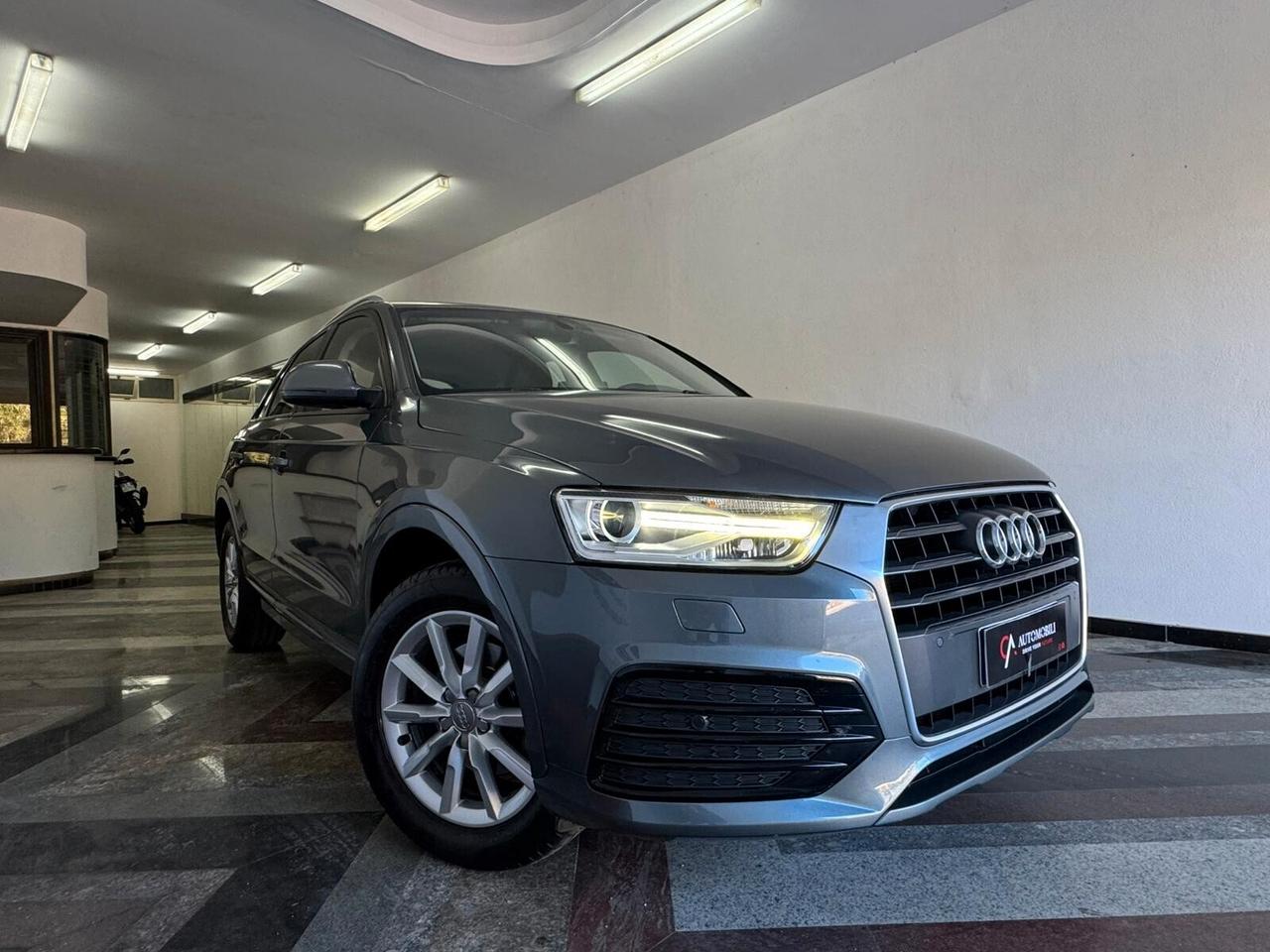 Audi Q3 2.0 TDI 120 CV Sport
