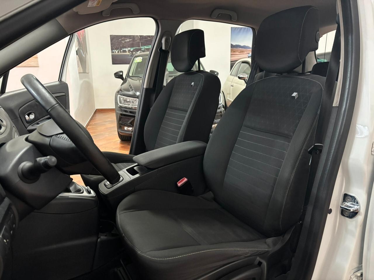 RENAULT SCENIC X-MOD 2015 DIESEL