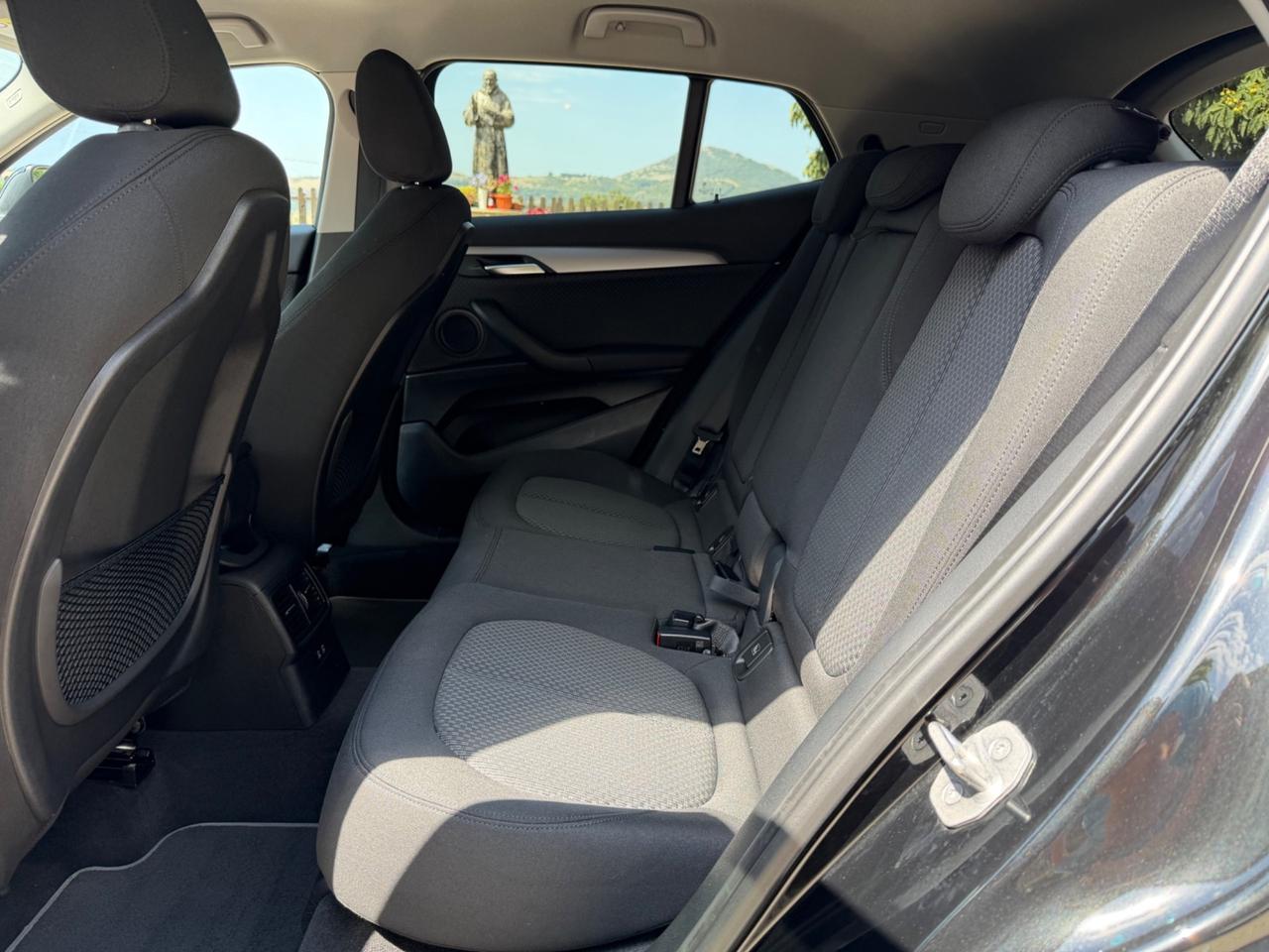 Bmw X2 xDrive18d Business-X