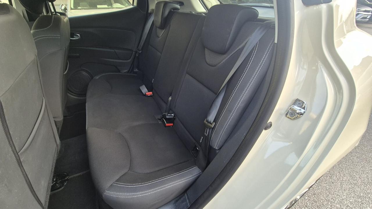 Renault Clio dCi 8V 75 CV Start&Stop 5 porte Energy Duel