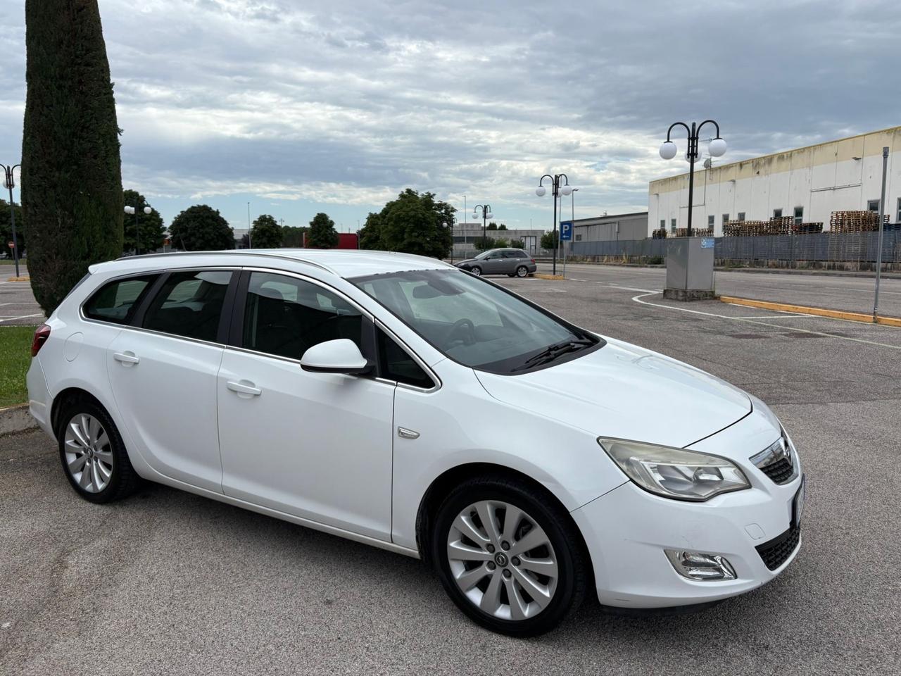 Opel Astra 1.7 CDTI 125CV Sports Tourer