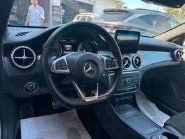 Mercedes-benz GLA 200 d Premium