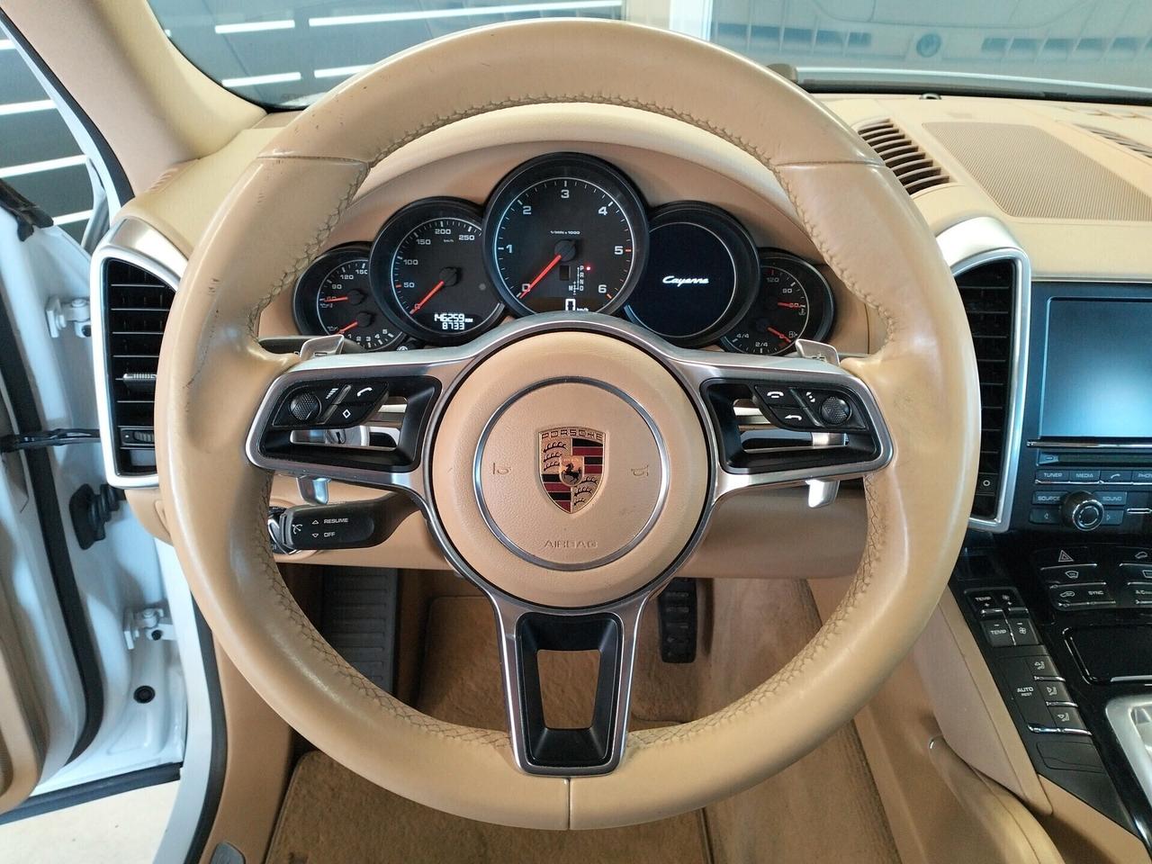 Porsche Cayenne 3.0 tiptronic