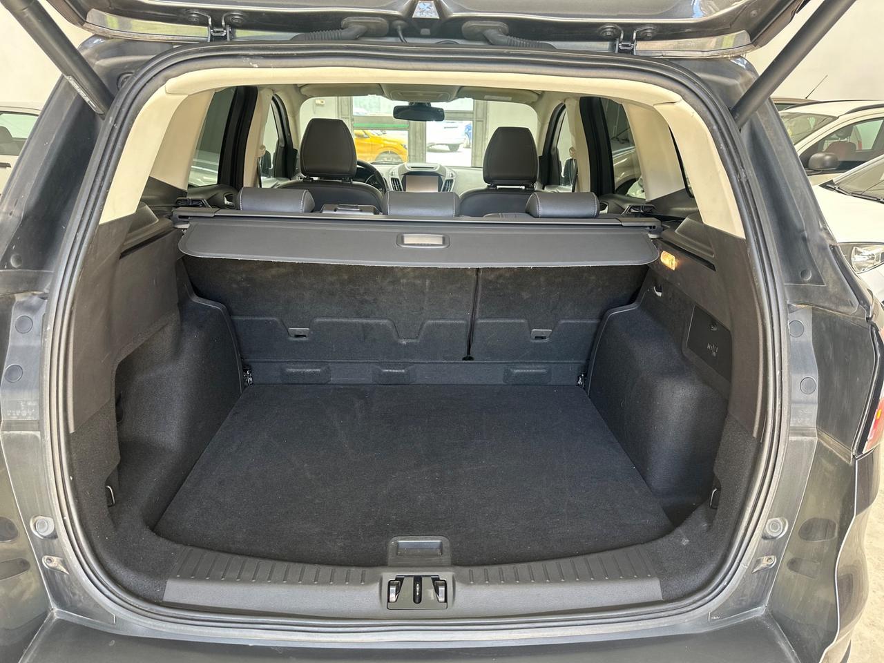 Ford Kuga 1.5 TDCI 120 CV S&S 2WD
