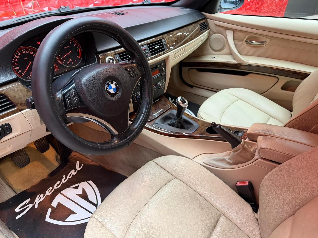 Bmw 325i Cabrio cat Attiva 218Cv