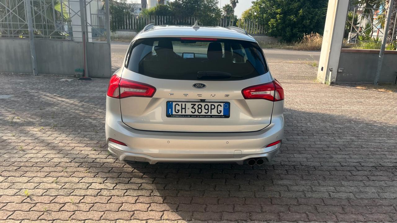 Ford Focus 1.0 EcoBoost Hybrid 125 CV SW ST-Line