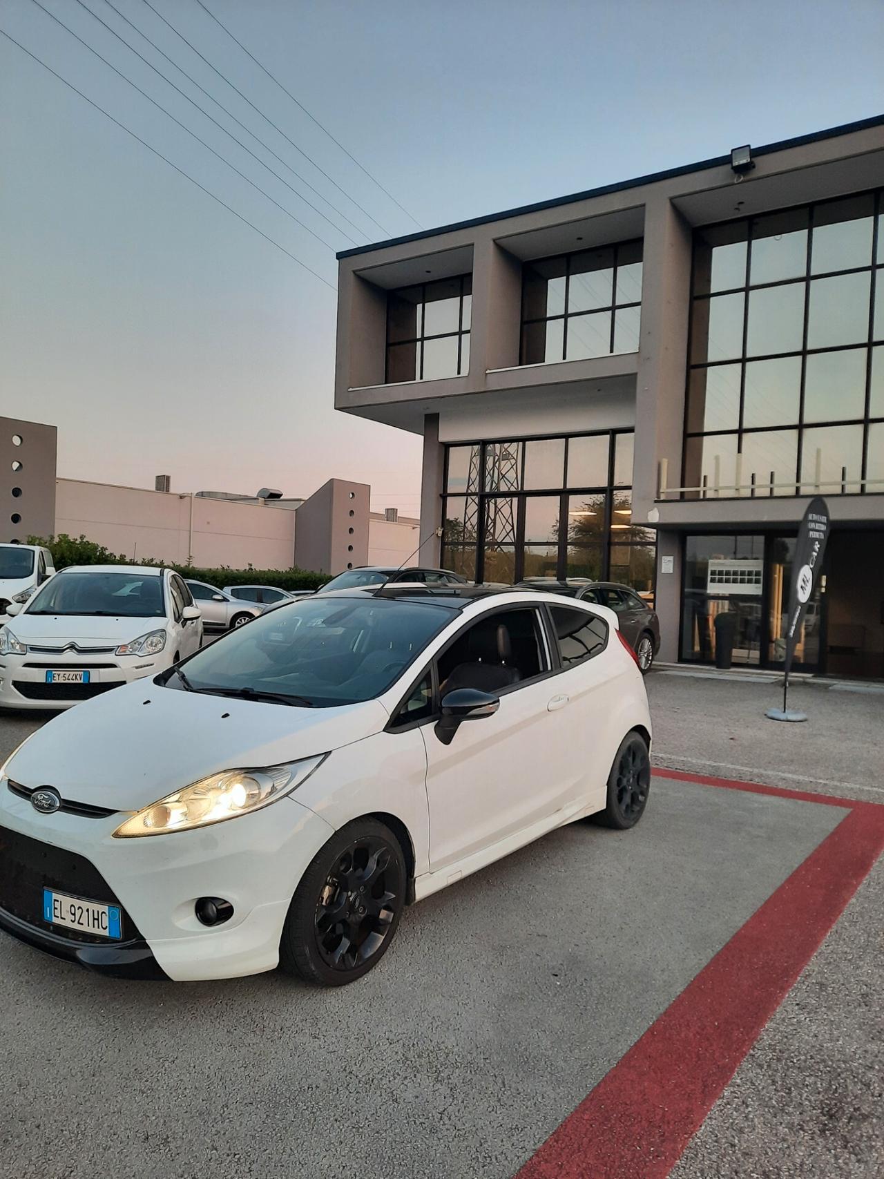 Ford Fiesta 1.6 134CV 3 porte Individual