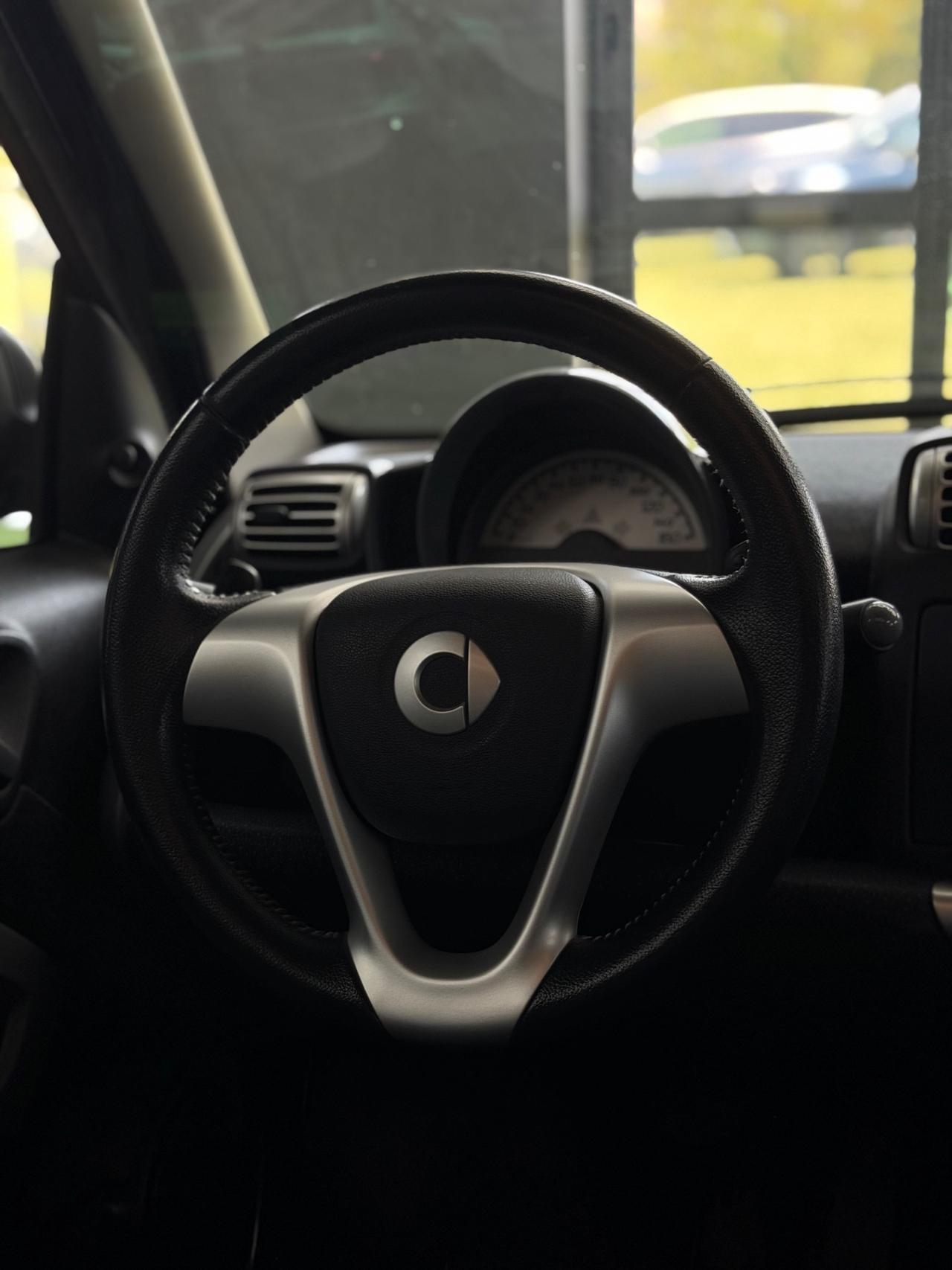Smart ForTwo 1000 52 kW coupé passion