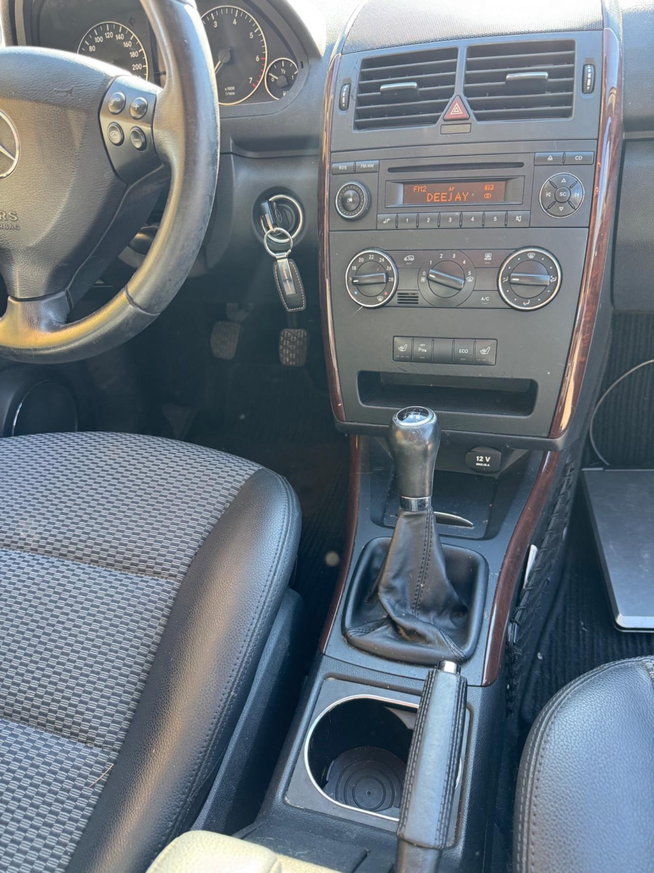 Mercedes-benz A 160 150 Elegance