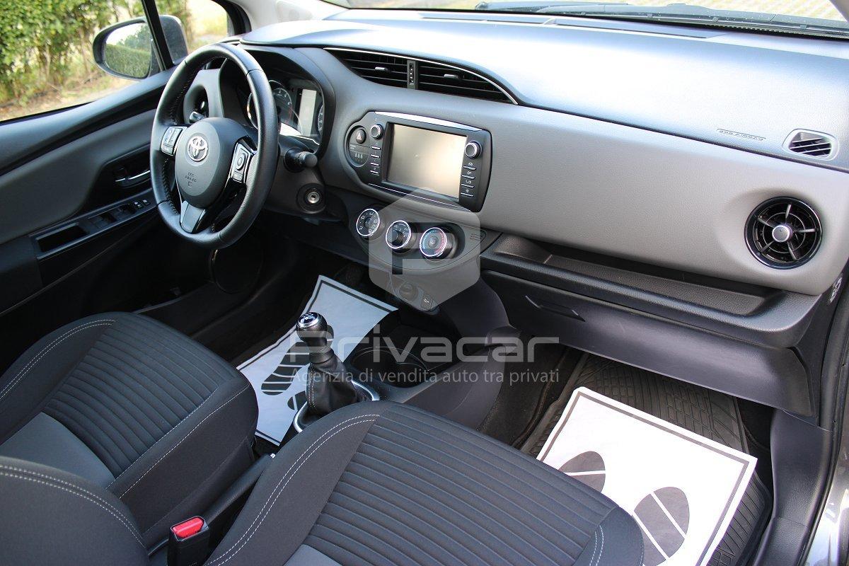 TOYOTA Yaris 1.0 5 porte Active