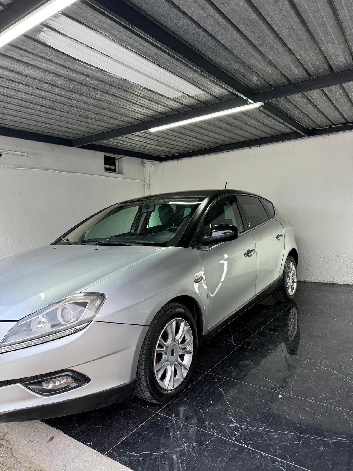 Lancia Delta 1.6 MJT DPF Selectronic Platino