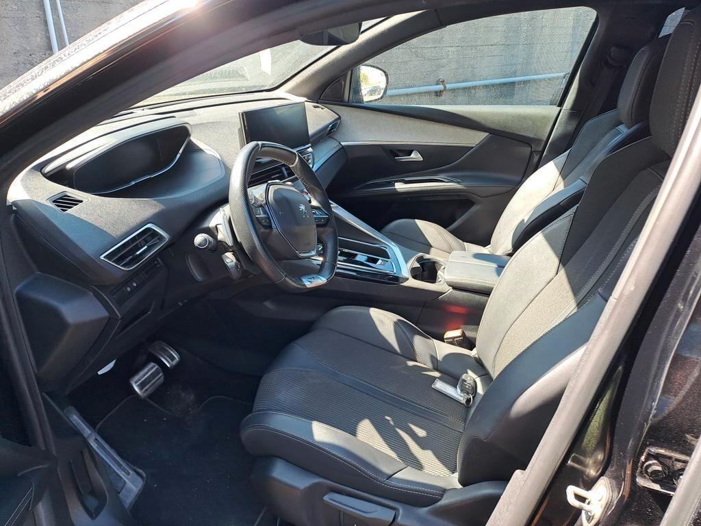Peugeot 5008 BlueHDi 130 S&S EAT8 GT