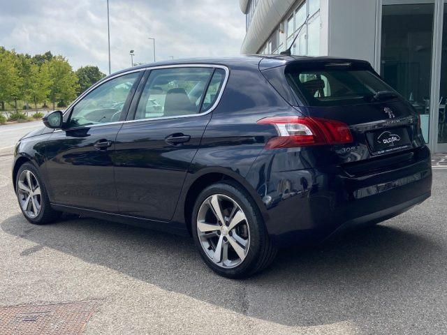 PEUGEOT 308 BlueHDi 120 S&S Allure
