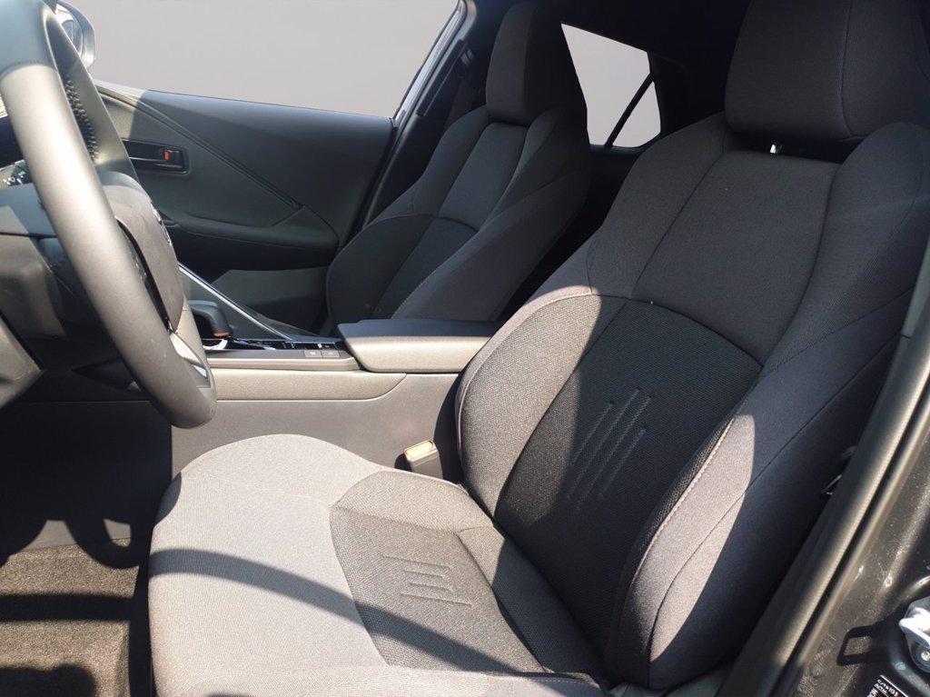 TOYOTA C-hr 2.0 phev trend fwd e-cvt del 2025