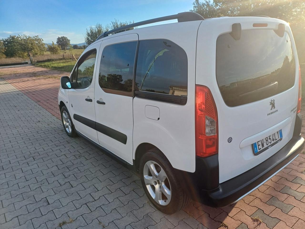 Peugeot Partner Tepee 1.6 HDi 115CV Active