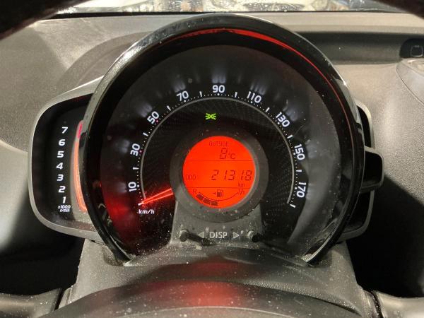 Toyota Aygo 5 Porte Aygo 5p 1.0 x-play 72cv