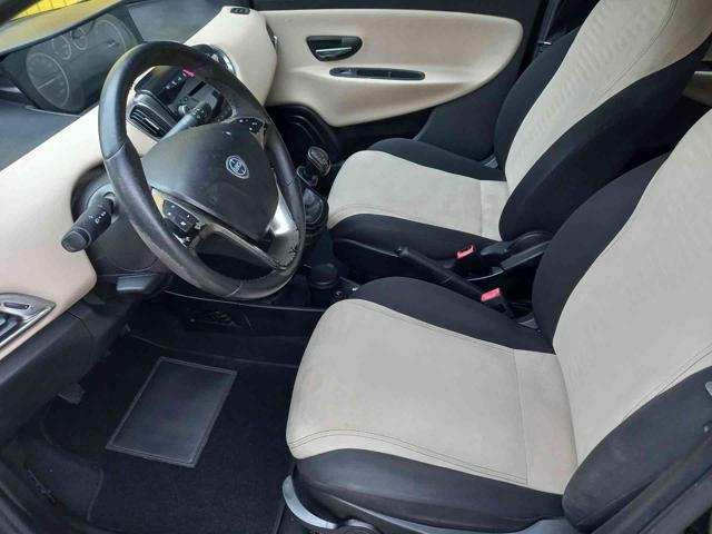 LANCIA Ypsilon 0.9 85 CV 5 porte Metano Ecochic Gold NEOPATENTAT