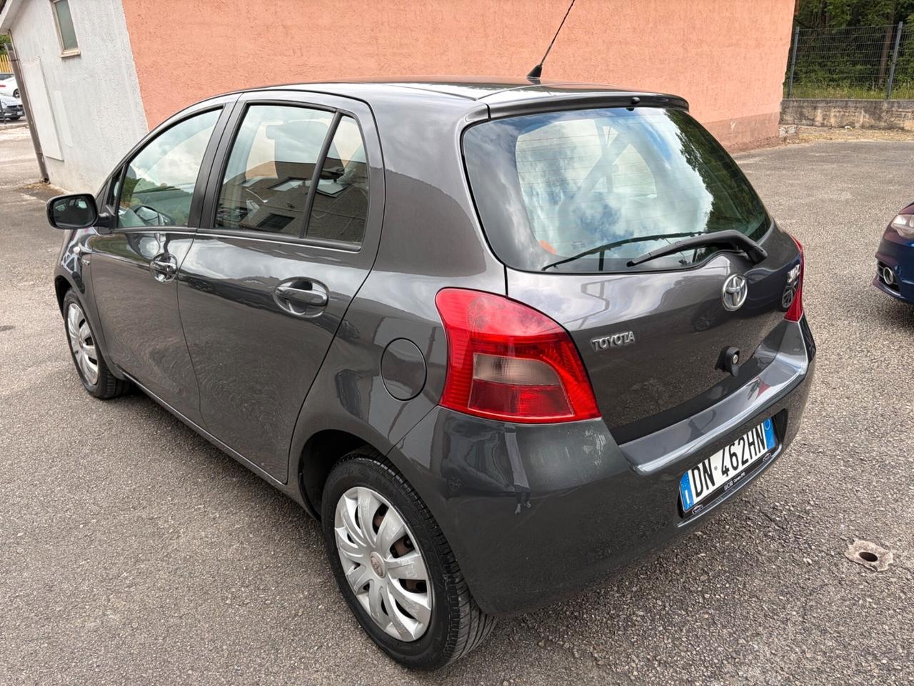 TOYOTA YARIS 1.4 D 5 PORTE NAVI "PERFETTA"
