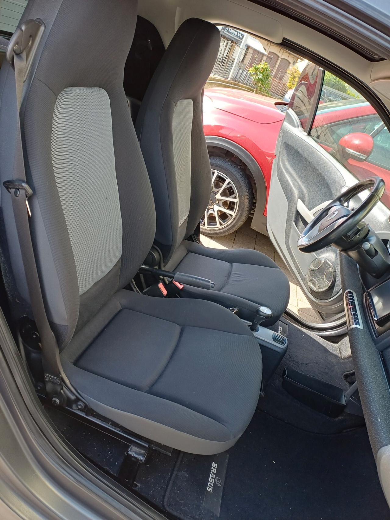 Smart ForTwo 1000 62 kW coupé pulse