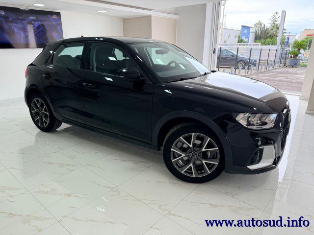 AUDI A1 citycarver 30 TFSI S tronic Admired CITYCARVER