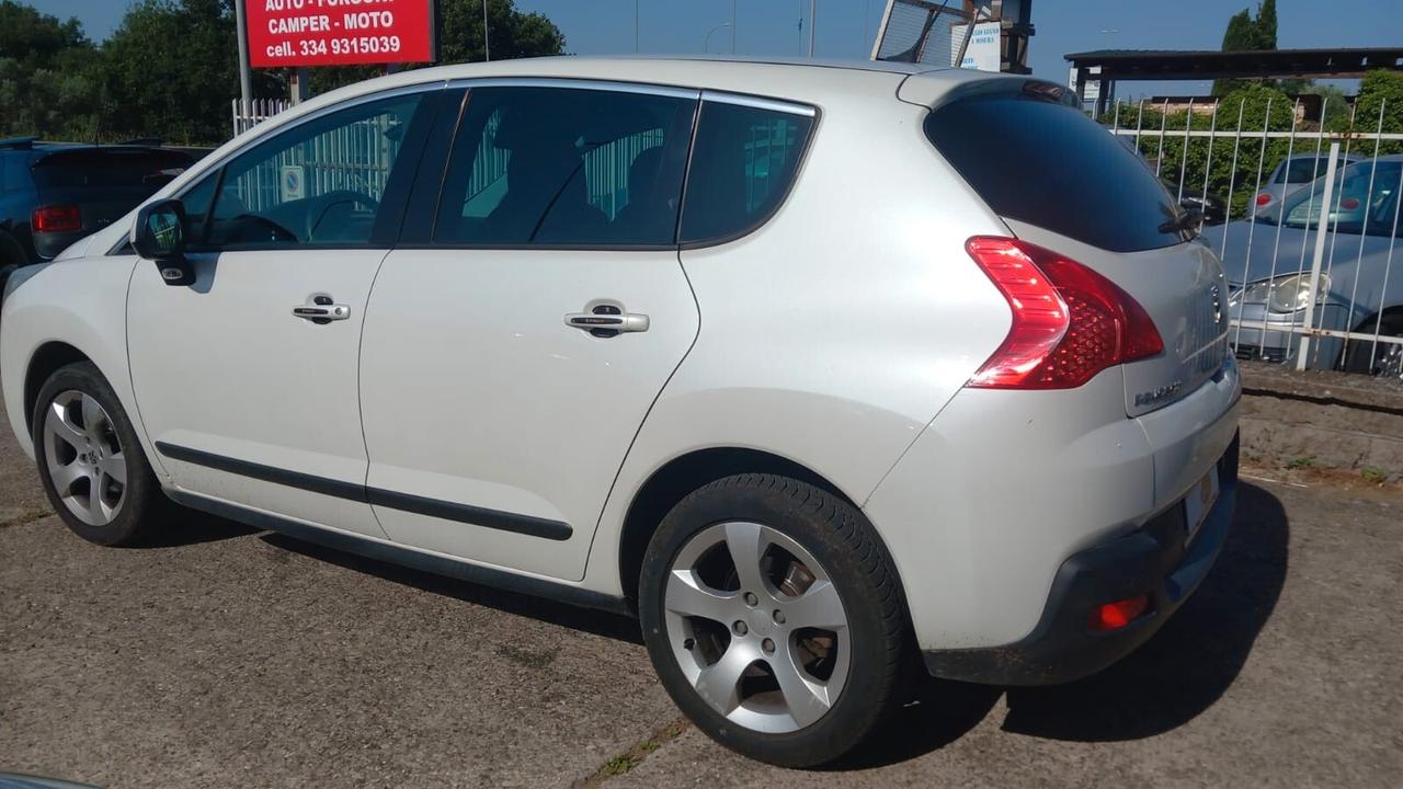 Peugeot 3008 1.6 HDi 112CV cambio robotizzato Tecno