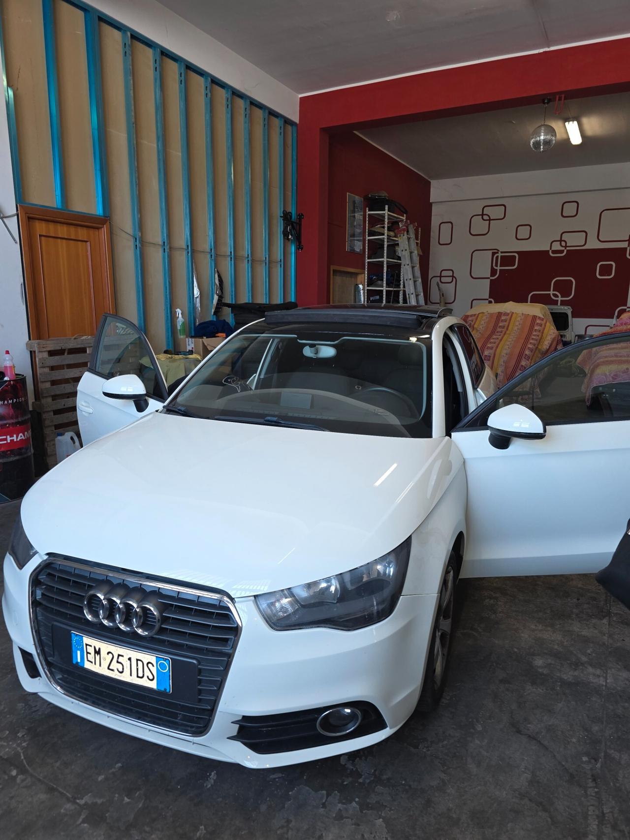 Audi A1 1.6 TDI S tronic Attraction