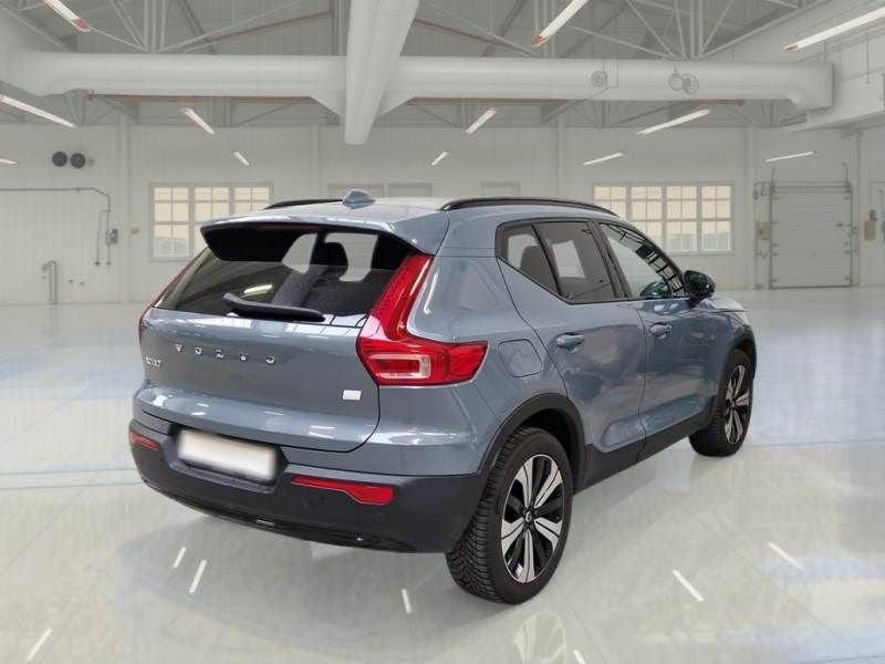 Volvo XC40 Recharge T5 180+82 CV Plug-In Hybrid Recharge Plus Dark