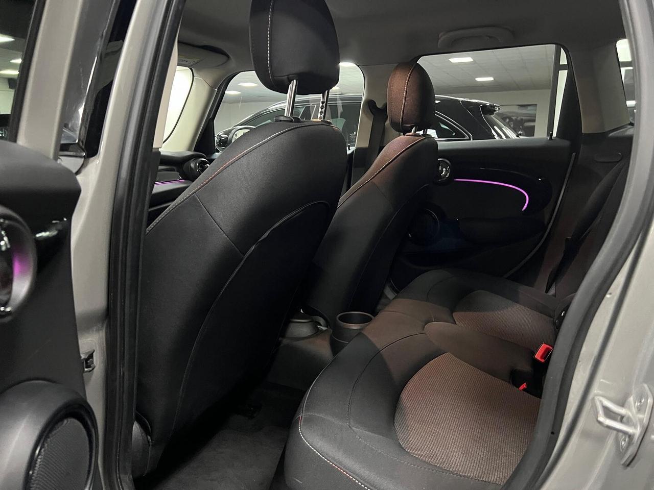 MINI Cooper Mini 5p 1.5 Cooper Camden auto