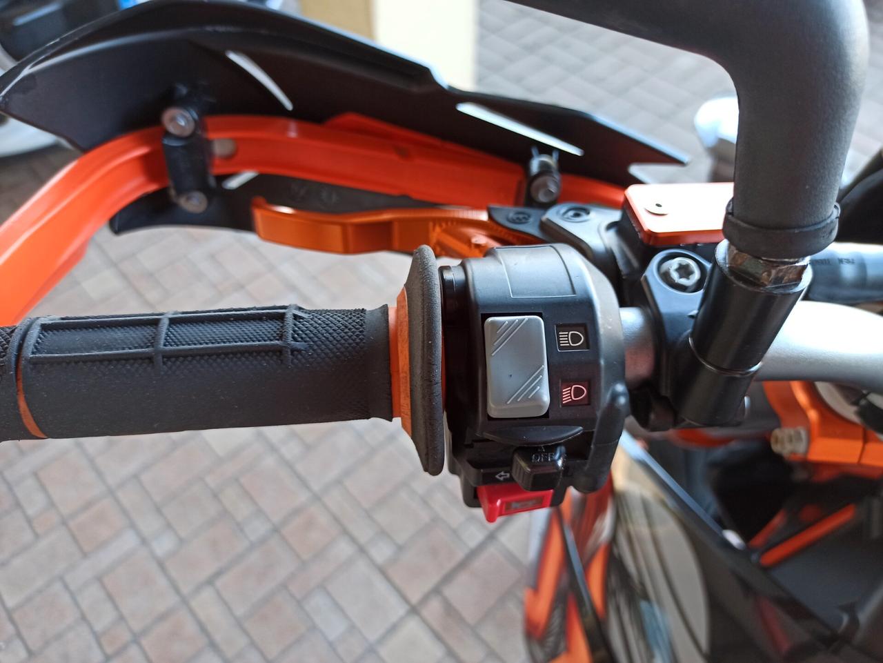 Ktm 690 SMC R