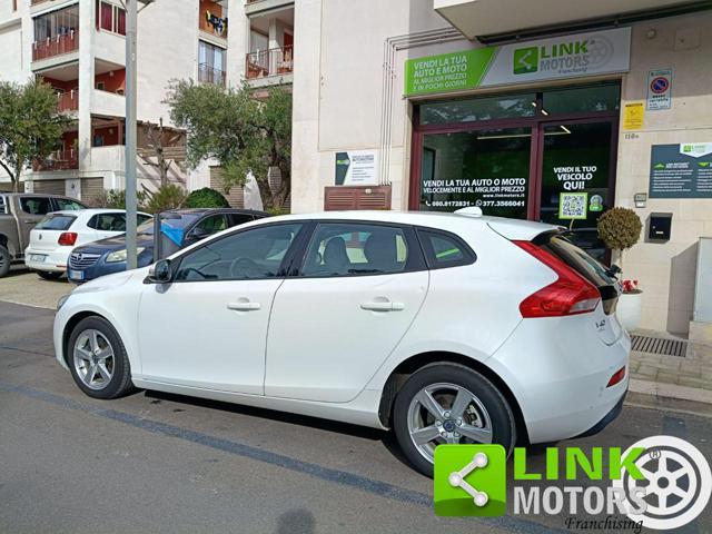 VOLVO V40 D2 1.6 Kinetic NEOPATENTATI