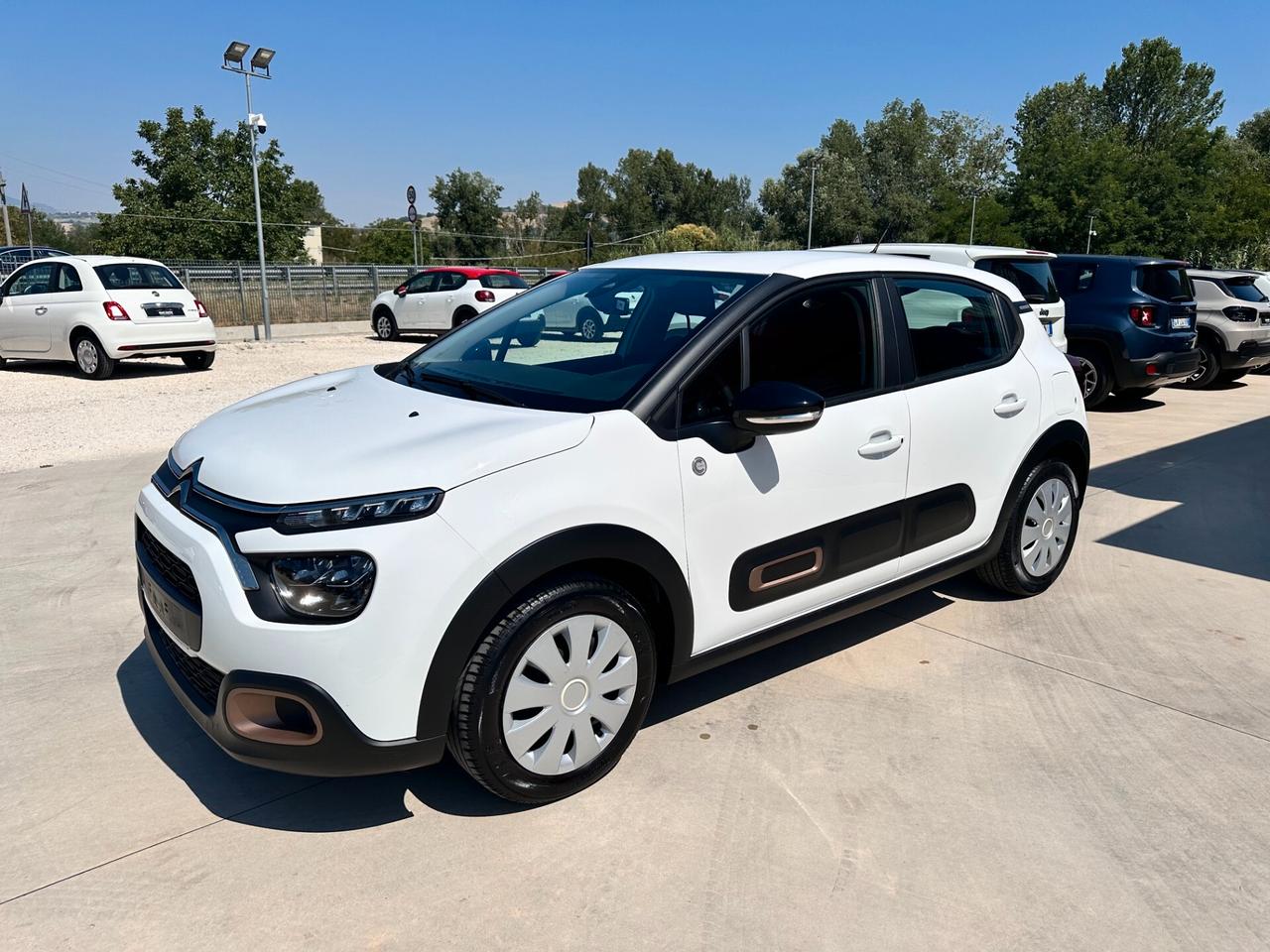 Citroen C3 PureTech 83 S&S C-Series
