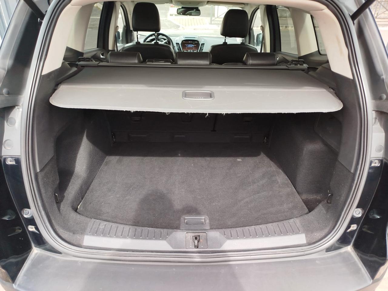 KUGA 2.0-150cv 4WD AUTOMATICA- PELLE-XENO-NAVI-