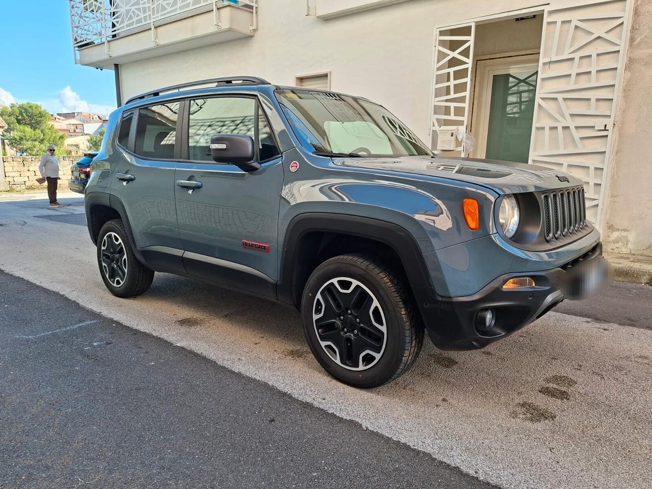Jeep Renegade 2.0 Mjt 170CV 4WD Active Drive Low Trailhawk