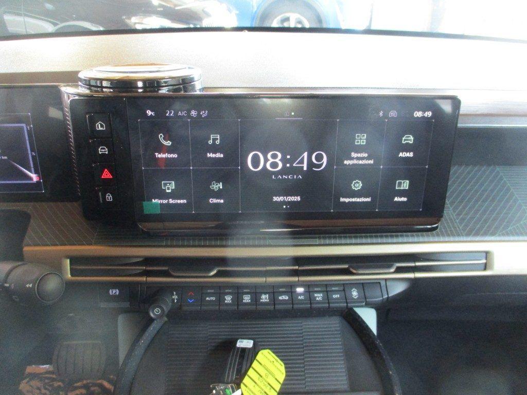 Lancia Ypsilon Hybrid e-DCT - Ok Neopat. - PRONTA