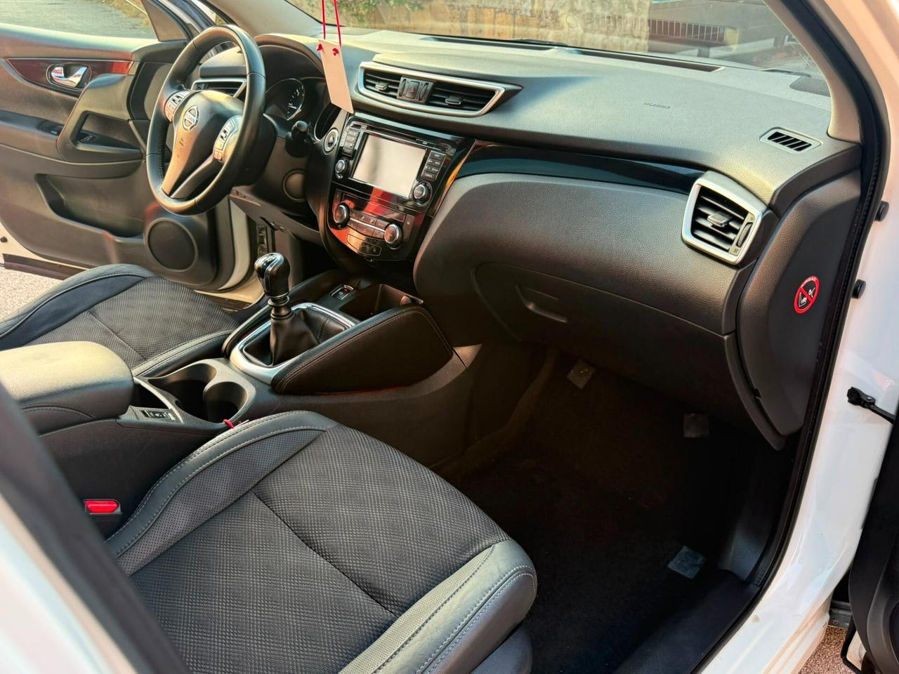 Nissan Qashqai 1.5 dCi 110cv Tekna - 2014