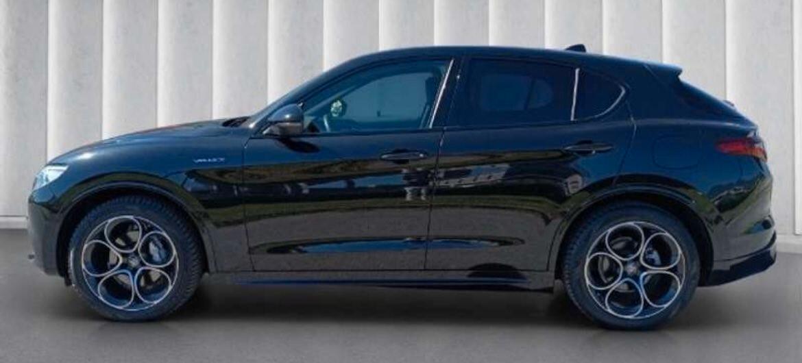 Alfa Romeo Stelvio 2.2 Turbodiesel 210 CV AT8 Q4 Veloce AUTO A NOLEGGIO