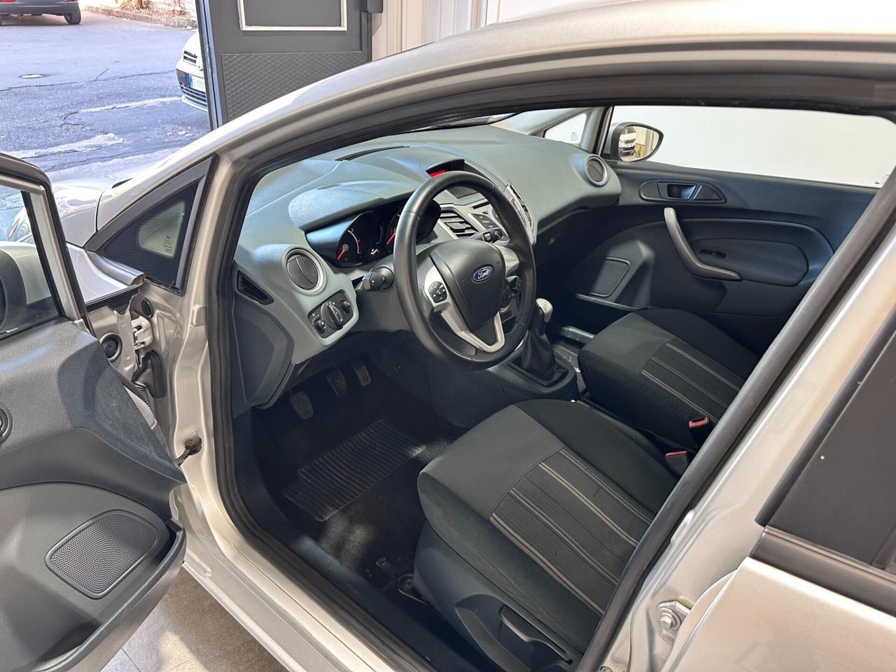 Ford Fiesta 1.2 82 CV 5 porte Titanium