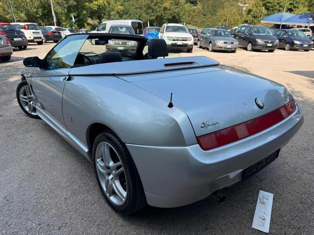 ALFA ROMEO Spider 2.0i 16V Twin Spark cat Lux