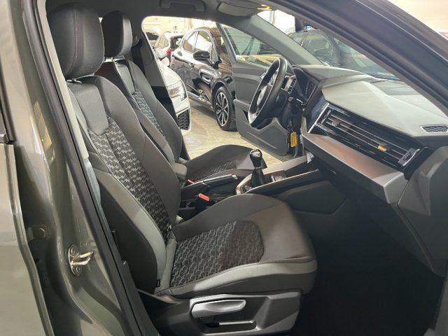 AUDI A1 SPB 30TFSI S line "17 Sline edition Full LED/Telec