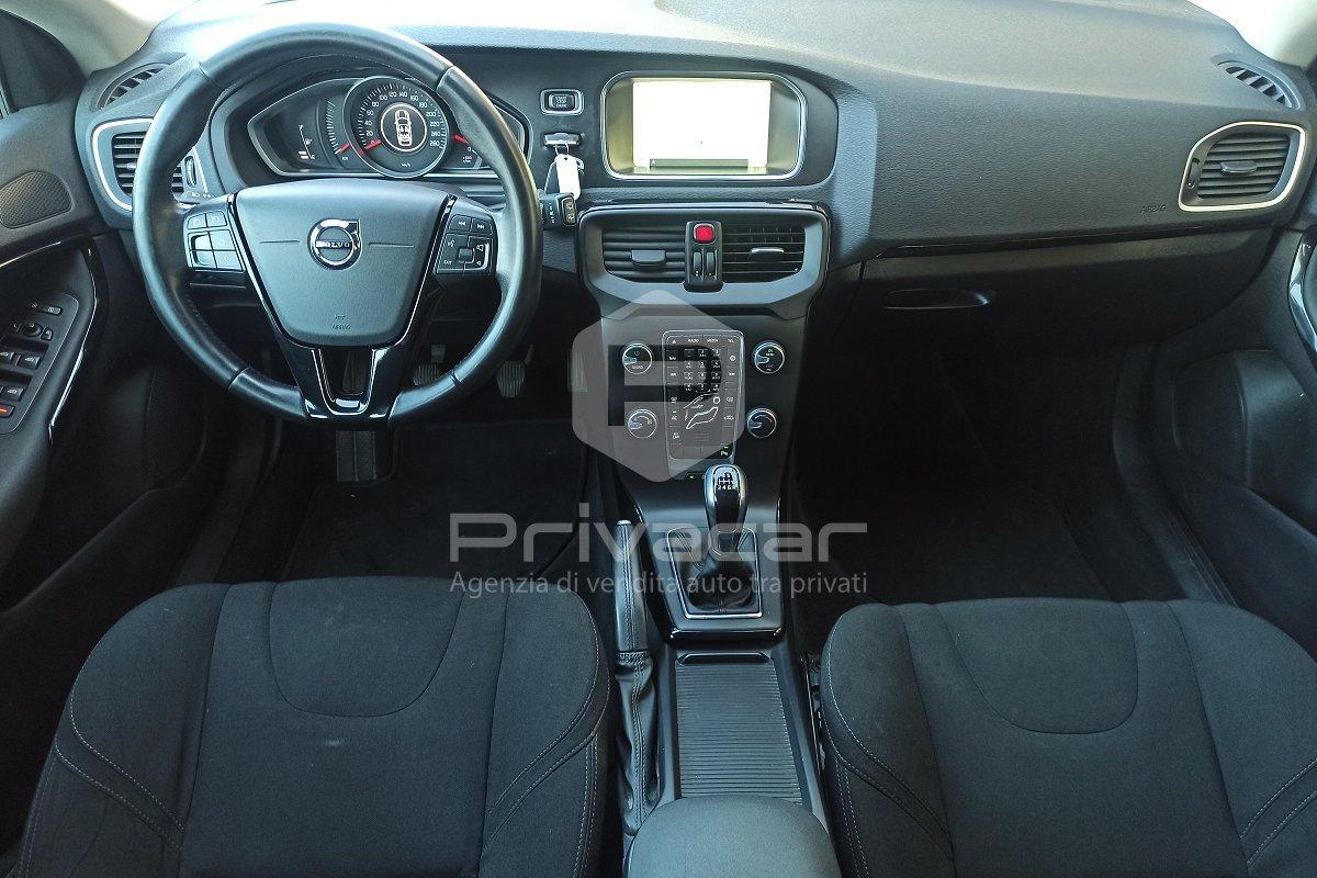 VOLVO V40 D2 Kinetic