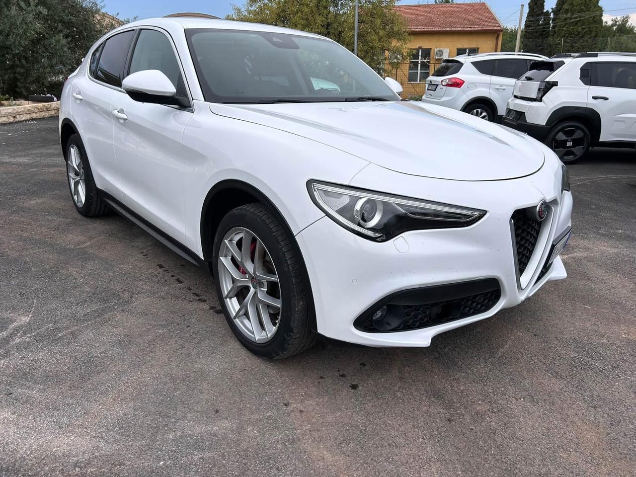 Alfa Romeo Stelvio 2.2 Turbodiesel 210 CV AT8 Q4 Executive