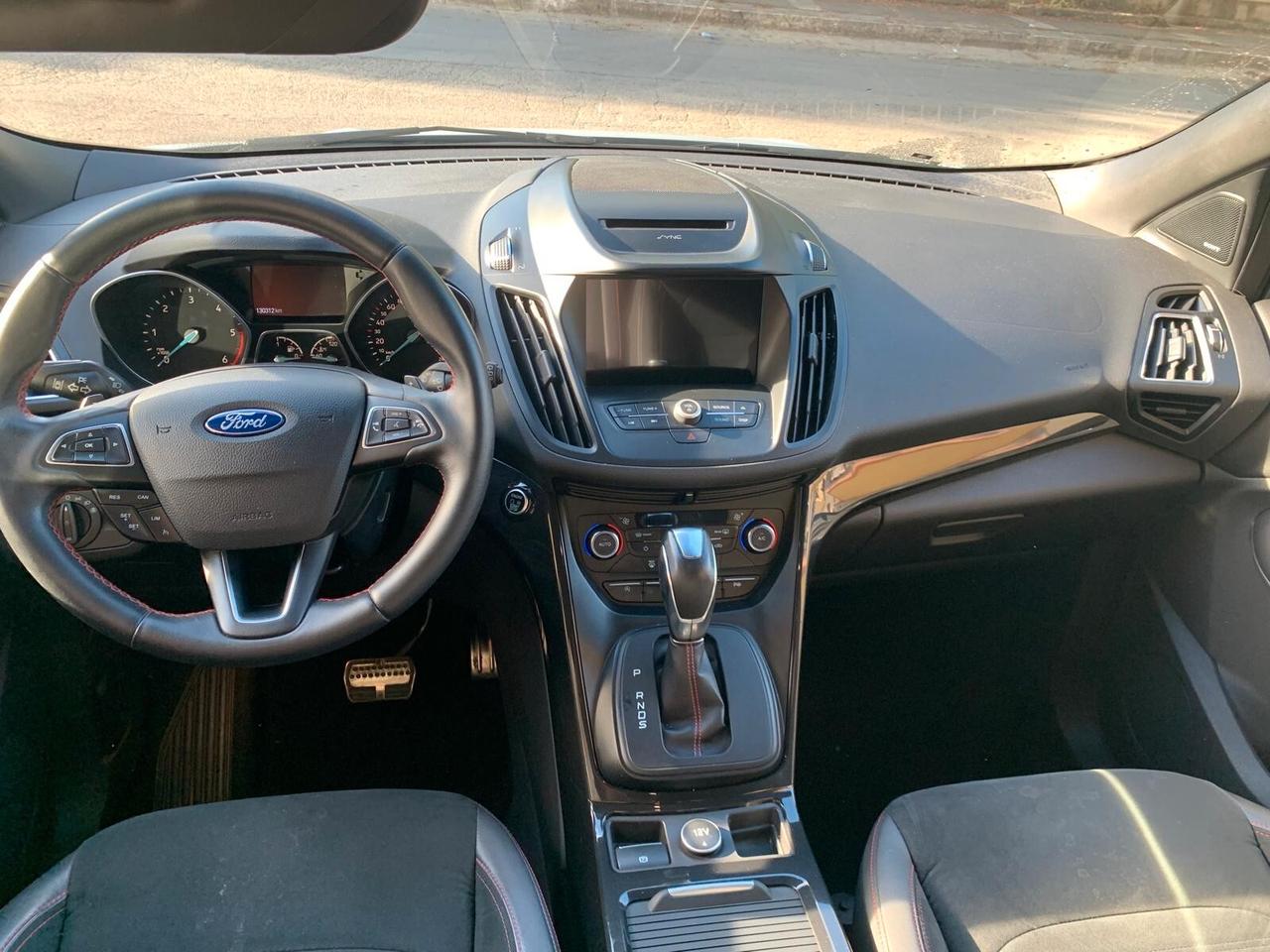 Ford Kuga 2.0 TDCI 4WD ST-Line - 2018