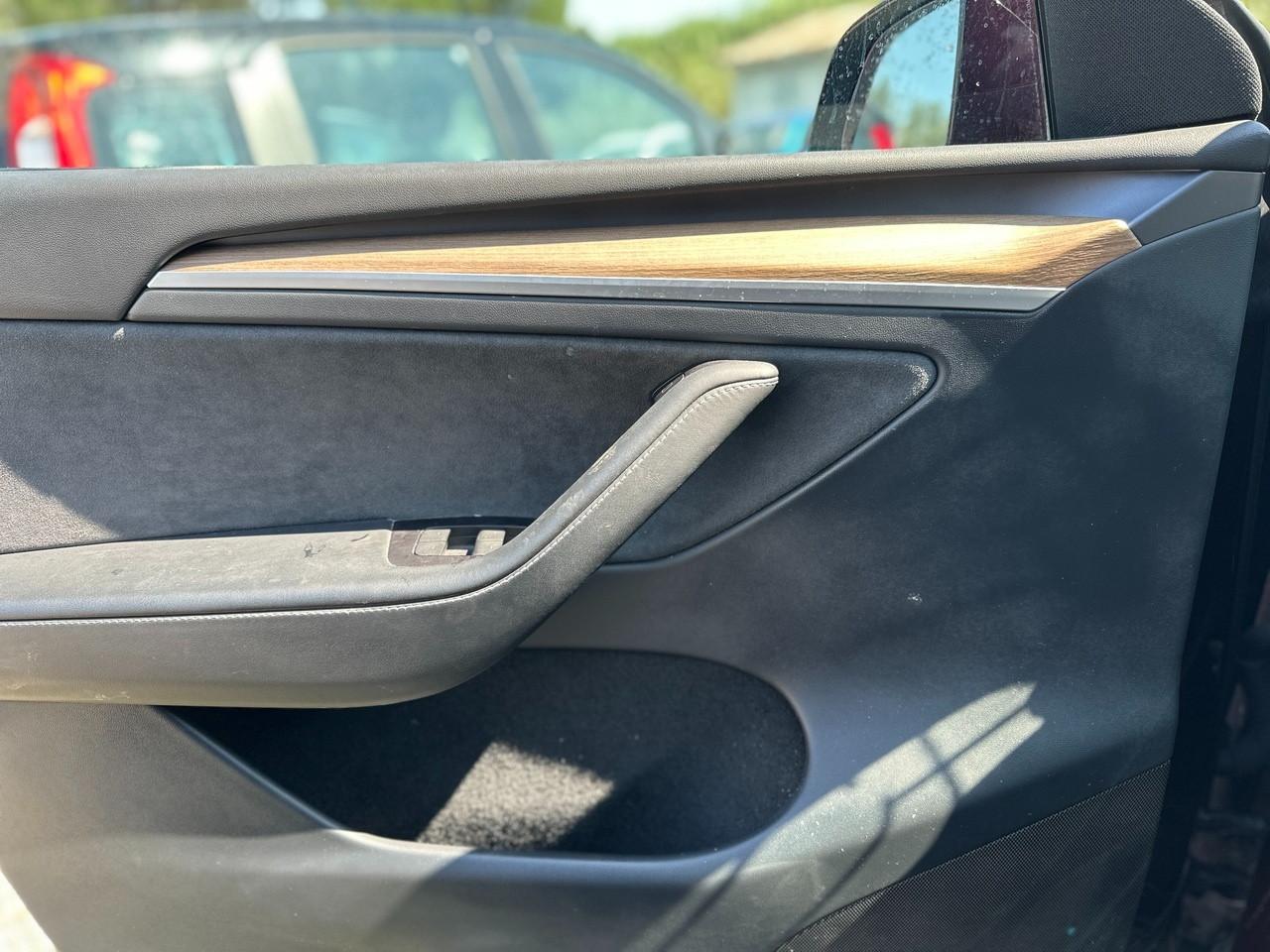 TESLA Model Y 2021 - Model Y Performance Dual Motor awd