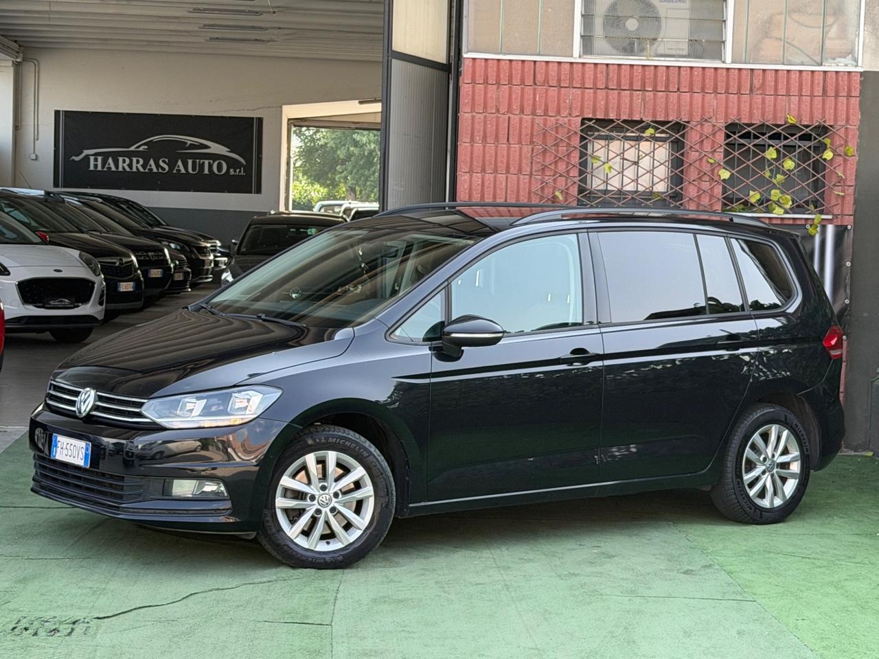 Volkswagen Touran 2.0 TDI 150 CV SCR DSG Business BlueMotion Technology