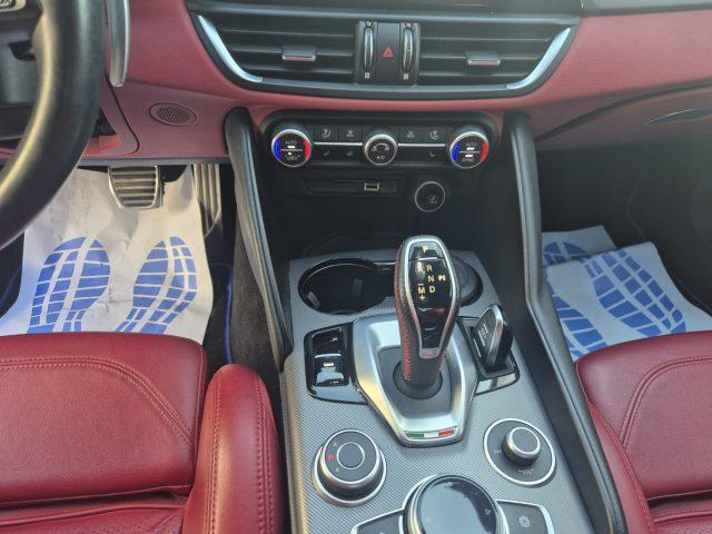 ALFA ROMEO Giulia 2.2 Turbodiesel 210 CV AT8 Q4 Veloce