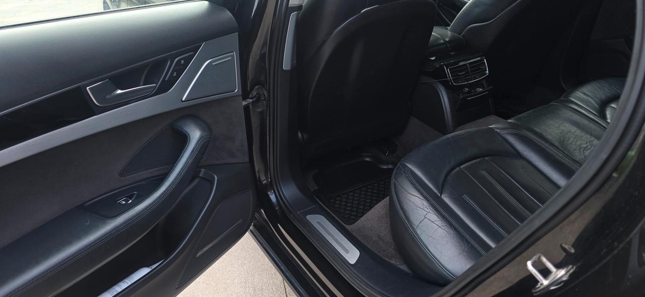 Audi A8 3.0 TDI 250 CV quattro tiptronic
