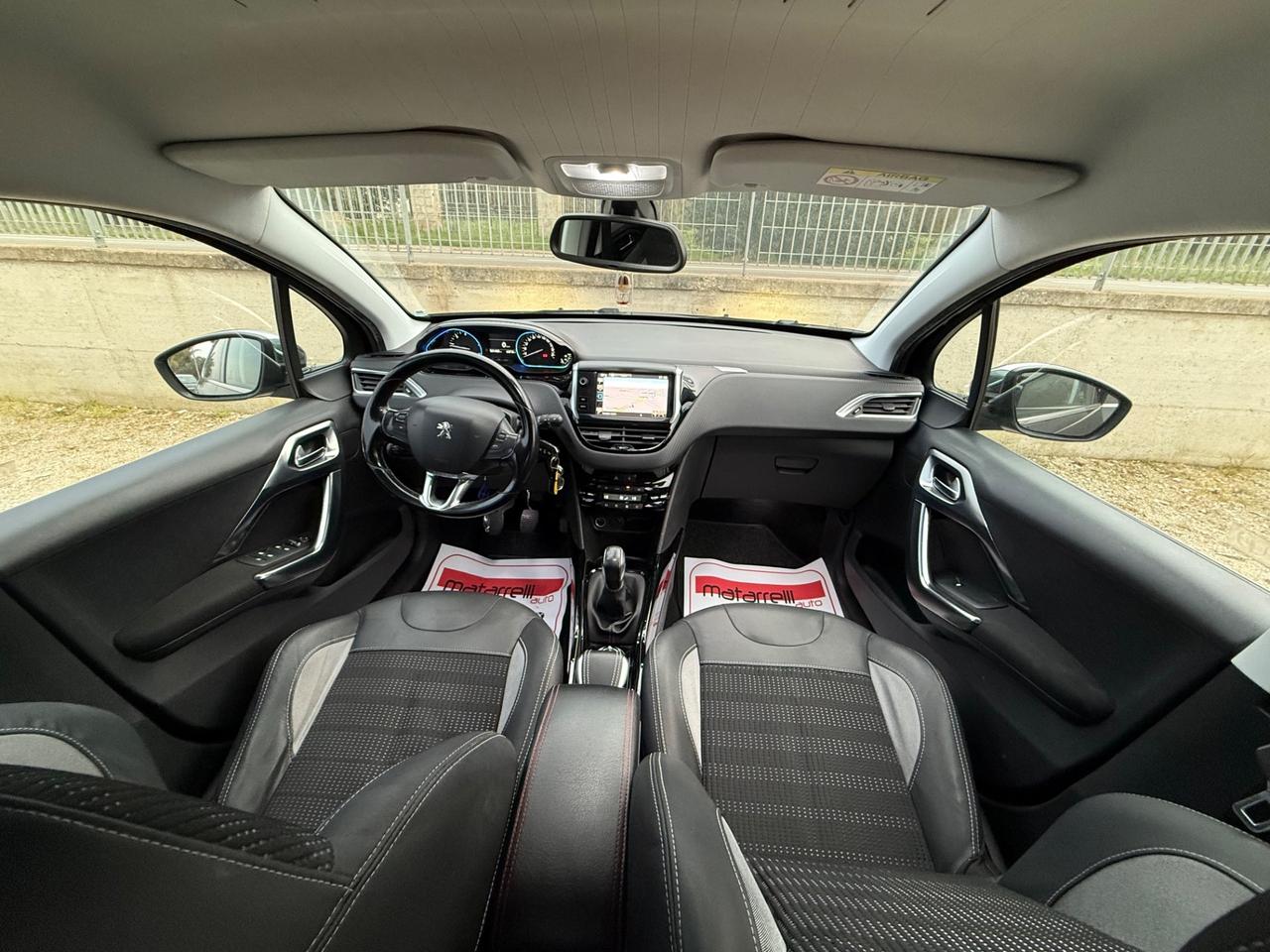 Peugeot 2008 BlueHDi 100 Allure